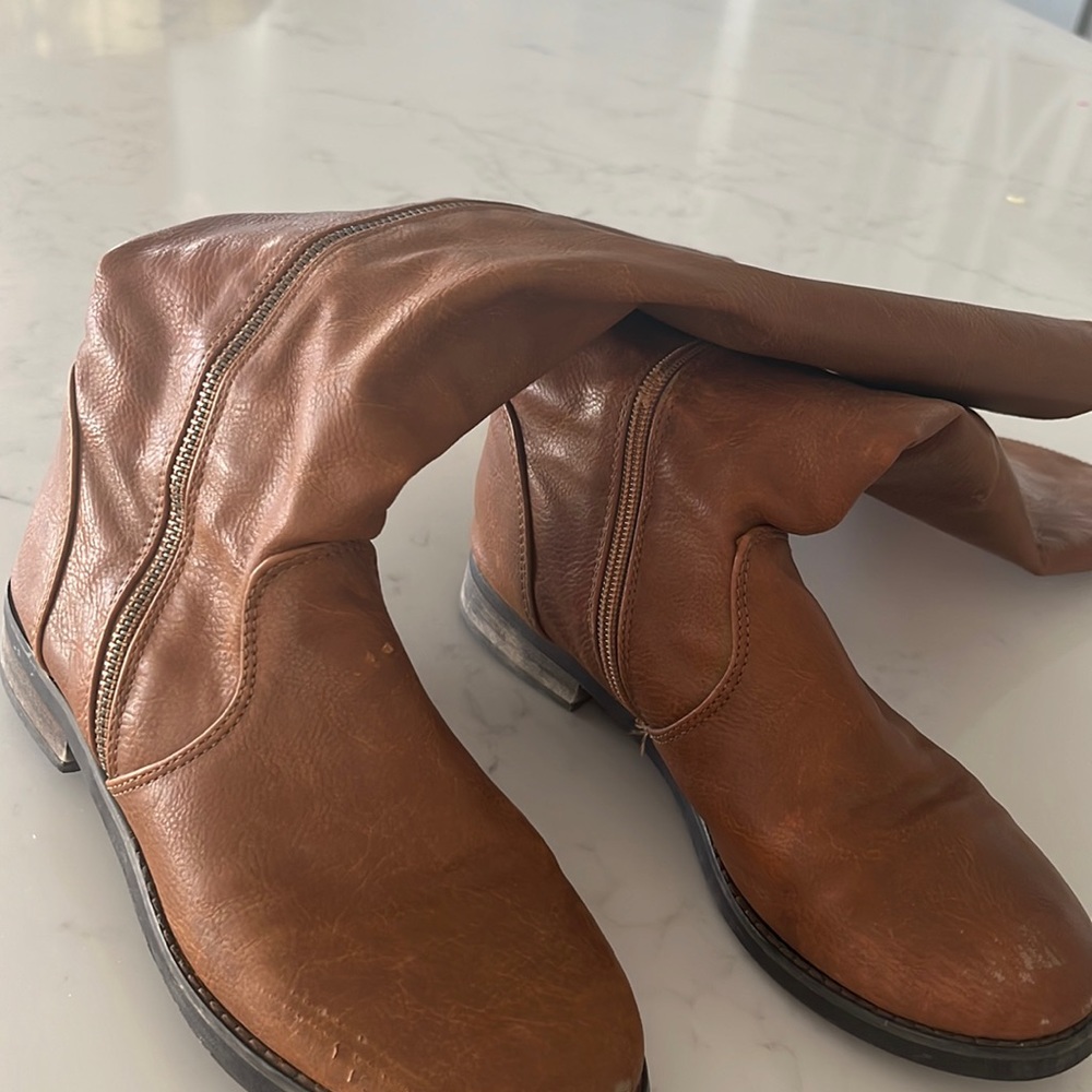 Steve Madden knee height brown leather boots